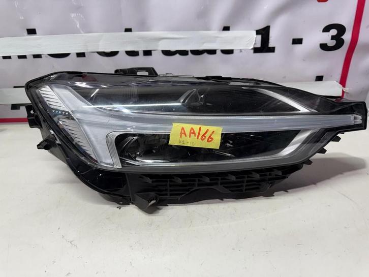 Volvo XC60 Koplamp, Auto-onderdelen, Verlichting, Gebruikt, Ophalen of Verzenden