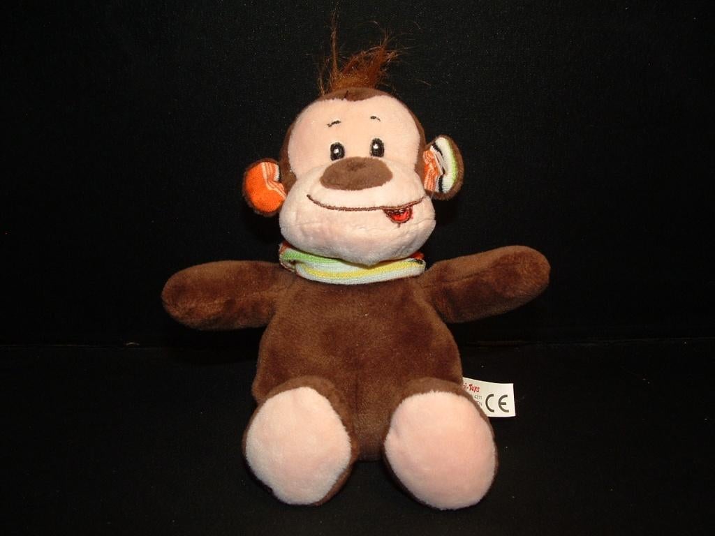 TOI TOYS AAP VELOURS BRUIN MET HUIDSKLEUR SNUITJE EN ONDERKA, Ophalen of Verzenden, Zo goed als nieuw, Overige typen
