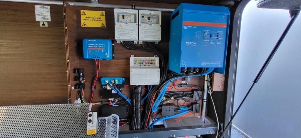 Victron Artikelen - Scherpe aanbieding, Victron Energy B.V., Kabel of Apparatuur, Ophalen of Verzenden, Postbus 50016, 1305 AA, Almere