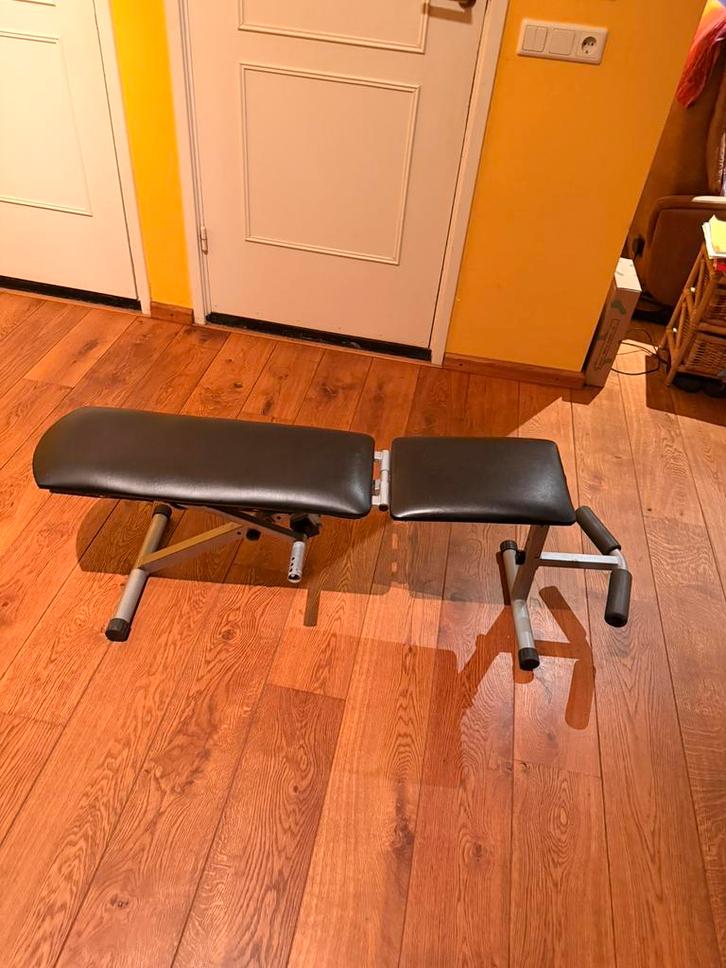 Fitness bankje, Sport en Fitness, Fitnessmaterialen, Zo goed als nieuw, Fitnessbank, Ophalen