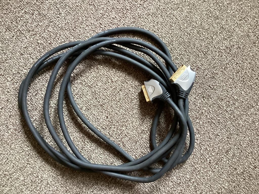 HQ Silver Serie scartkabel 5 meter, Audio, Tv en Foto, Audiokabels en Televisiekabels, Ophalen of Verzenden, Zo goed als nieuw