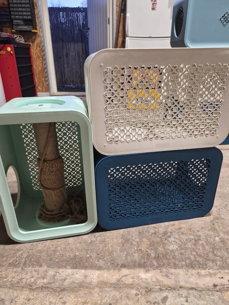 Beeztees katten cube mint blauw en wit, Ophalen