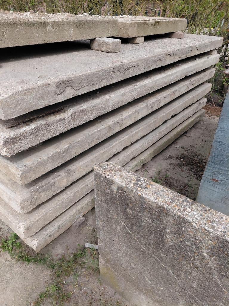 Gebruikte betonplaten in diverse afmetingen - Overcompleet, Ophalen of Verzenden, Gebruikt, Beton, Overige typen
