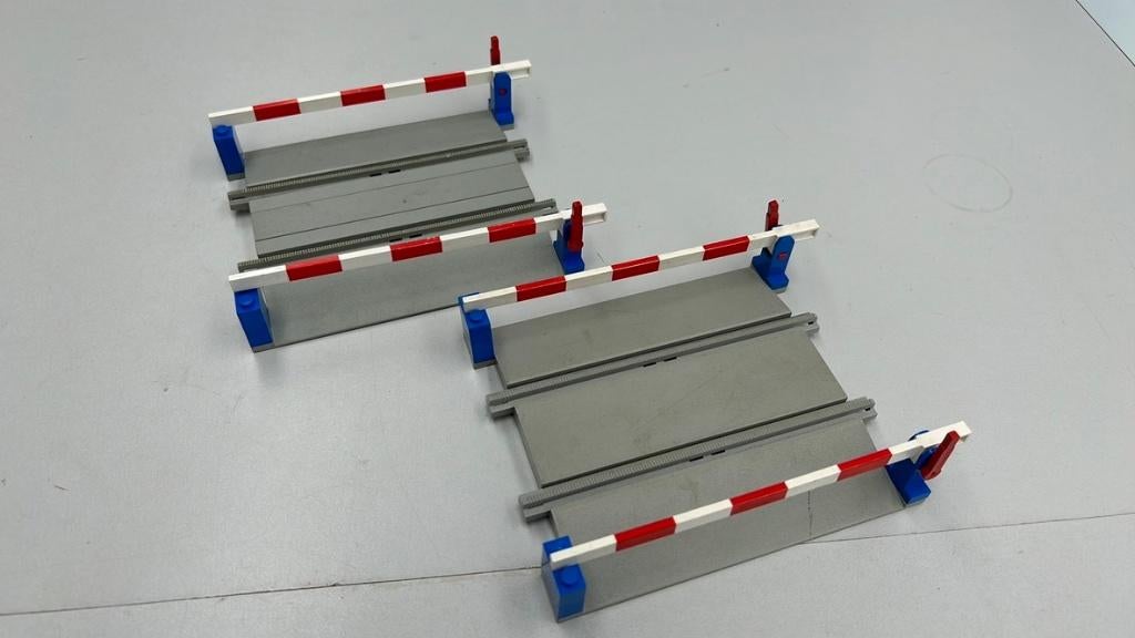 SB2140 Lego trein 158 spoorovergang 2x, Kinderen en Baby's, Speelgoed | Duplo en Lego, Ophalen of Verzenden, Zo goed als nieuw