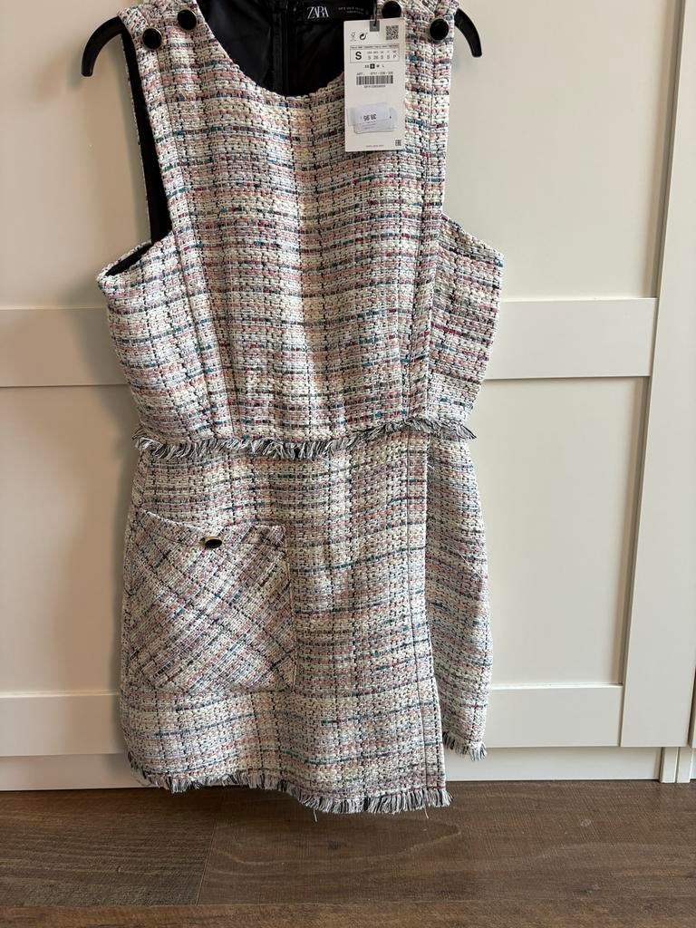 Zara Tweed Jurk met Franjes en Gouden Knoopjes - Maat S, Kleding | Dames, Jurken, Wit, Nieuw, Ophalen of Verzenden, Maat 36 (S)