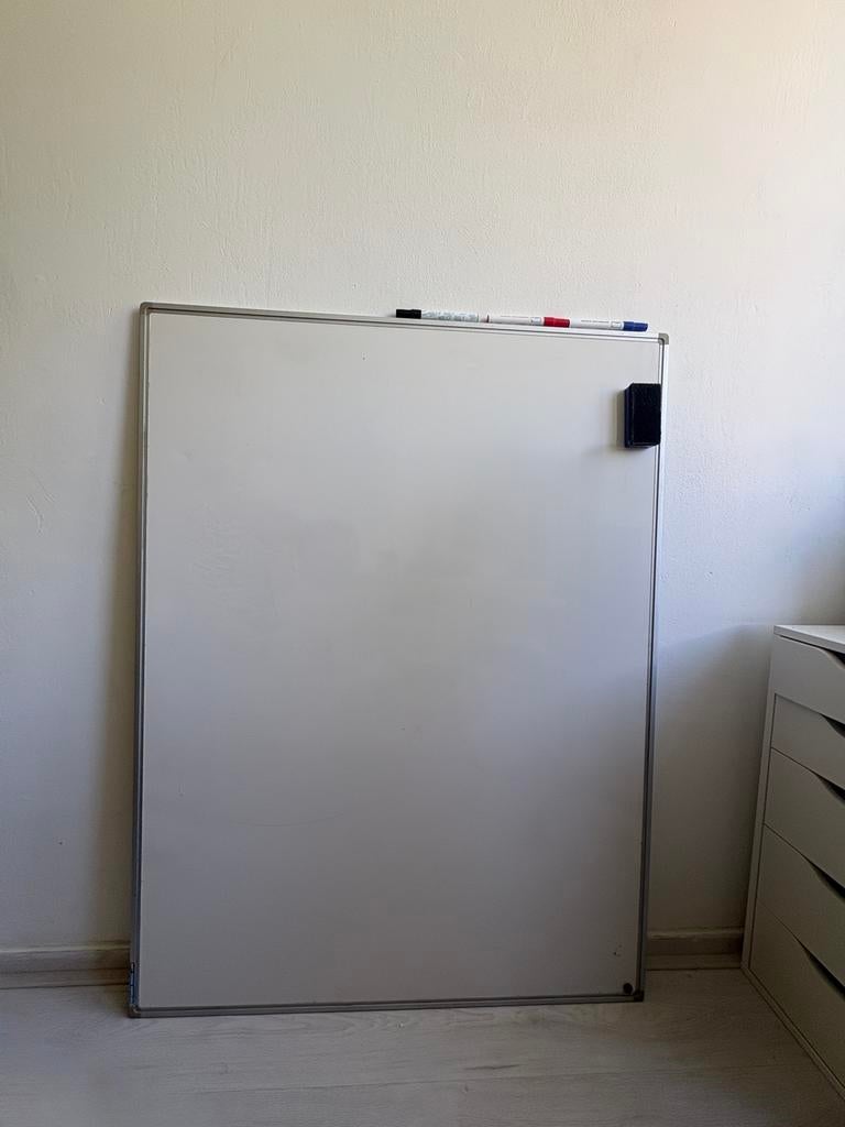 whiteboard 120x90 cm – magnetisch – inclusief stiften, Diversen, Schoolborden, Ophalen, Whiteboard