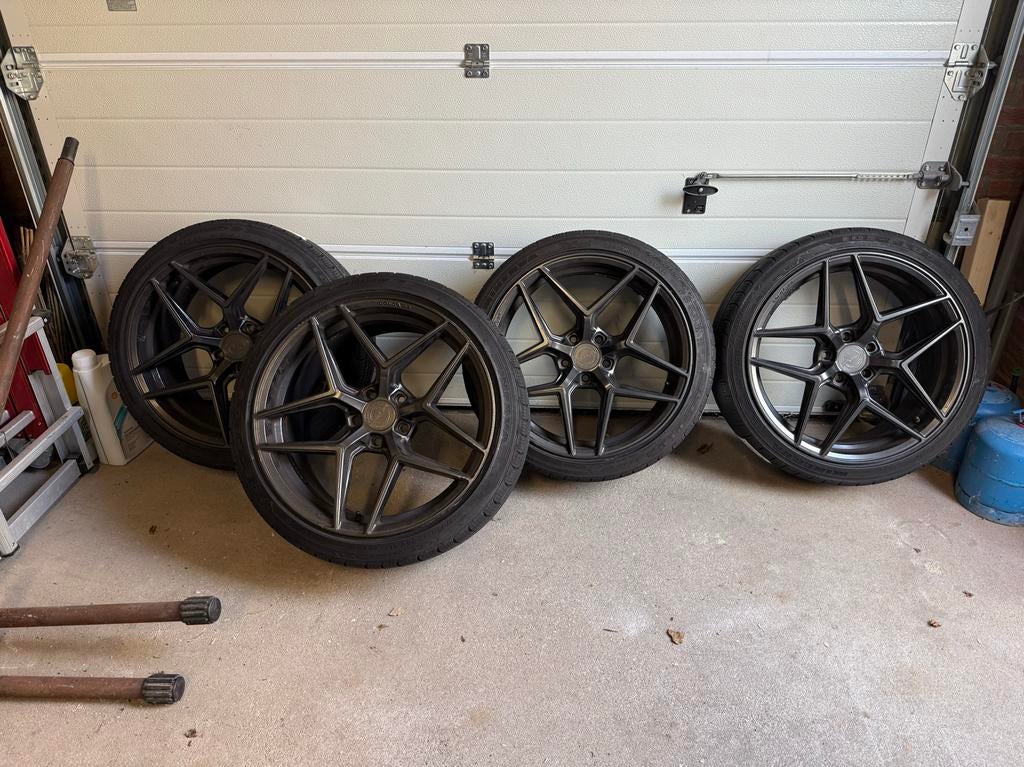 Concaver CVR2 velgen Carbon Graphite 19”, Gebruikt, Banden en Velgen, Winterbanden, Personenwagen