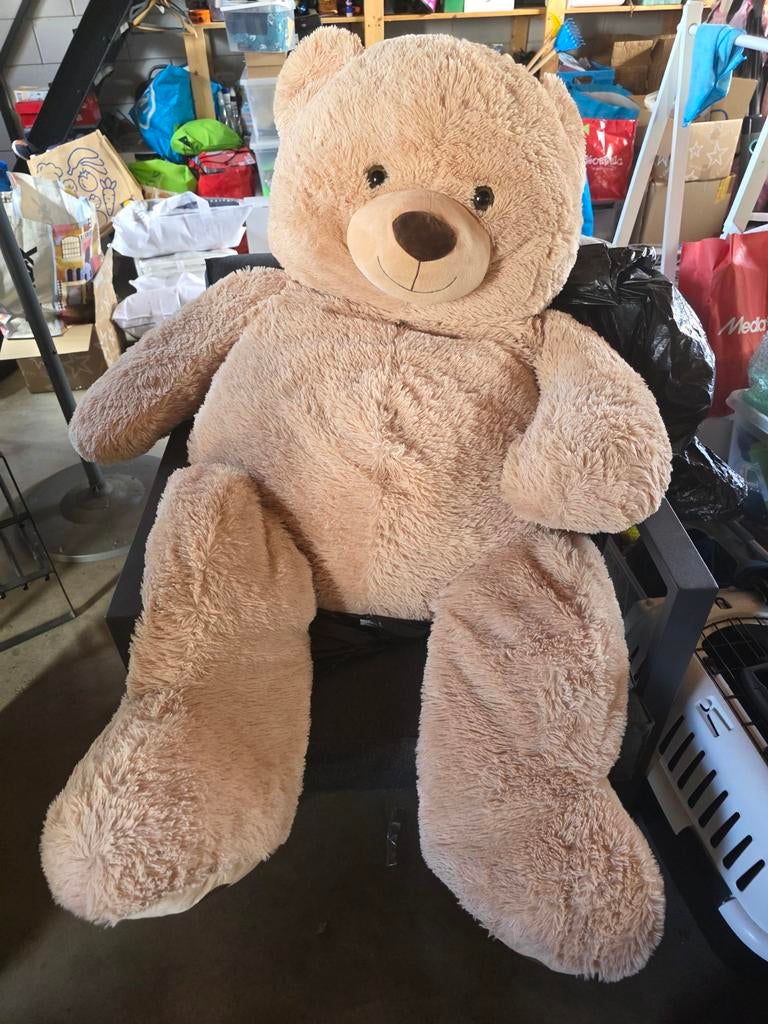 Mega Knuffelbeer - Zo goed als nieuw - 140 cm, Beer, Ophalen of Verzenden, Zo goed als nieuw, Bruin