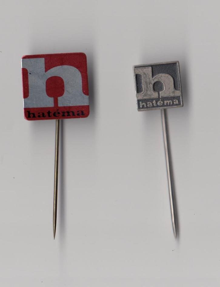 Hatéma Helmond Textiel speldjes, Verzamelen, Speldjes, Pins en Buttons, Gebruikt, Speldje of Pin, Overige onderwerpen, Ophalen of Verzenden