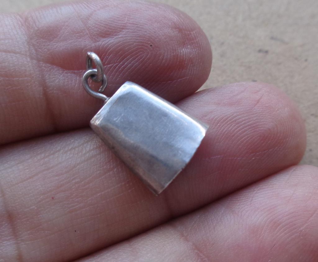 zilveren vintage bedel koebel [582], Sieraden, Tassen en Uiterlijk, Bedels, Zo goed als nieuw, Overige merken, Zilver, 1 bedel