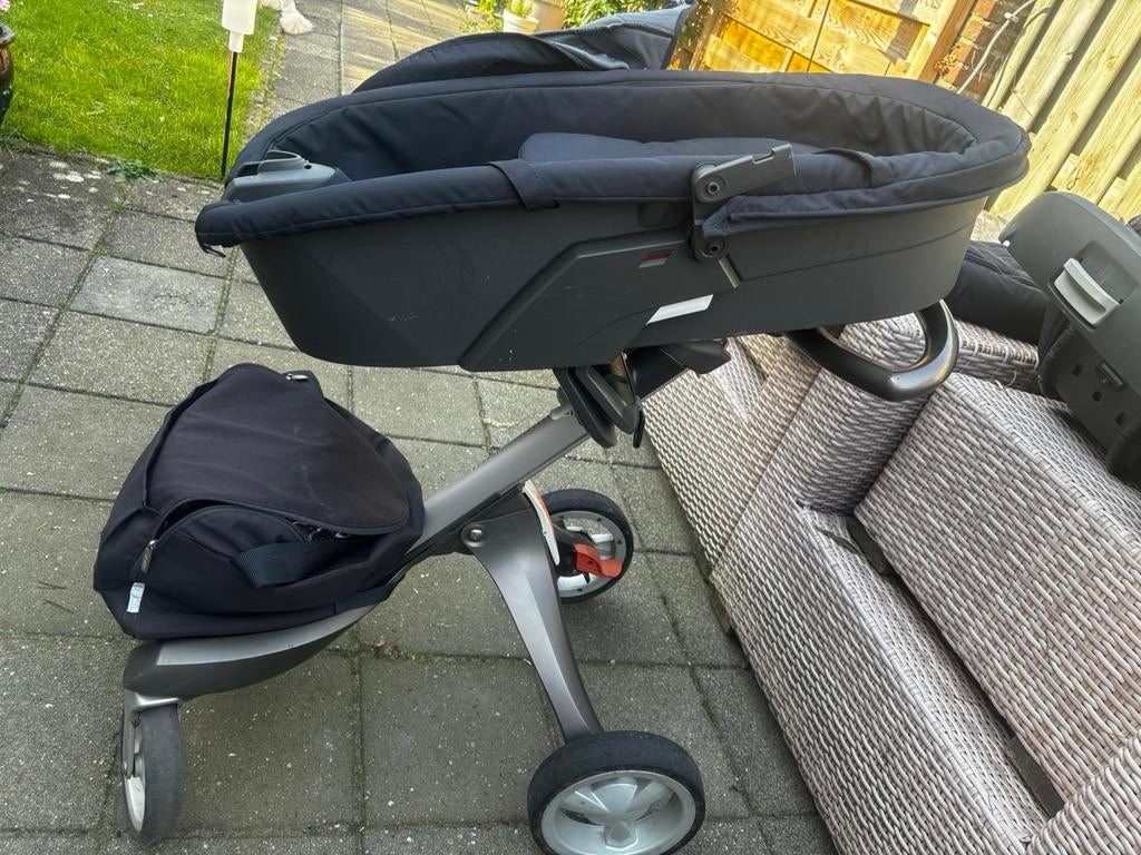 Kinderwagen merk STOKKE, Ophalen, Zo goed als nieuw, Combiwagen, Overige merken