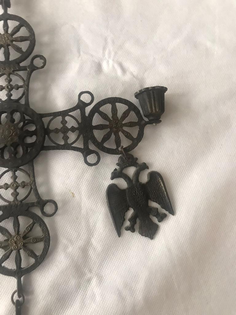 Byzantijns kruis. Zware uitvoering. Hoogte totaal 69 cm., Antiek en Kunst, Antiek | Religie, Ophalen of Verzenden