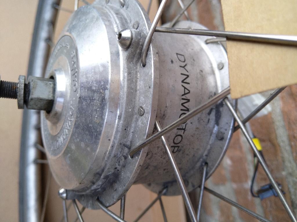 Voorwielmotor 28 inch velgrem Giant €60,-, Wiel, Gebruikt, Onbekend, Ophalen of Verzenden