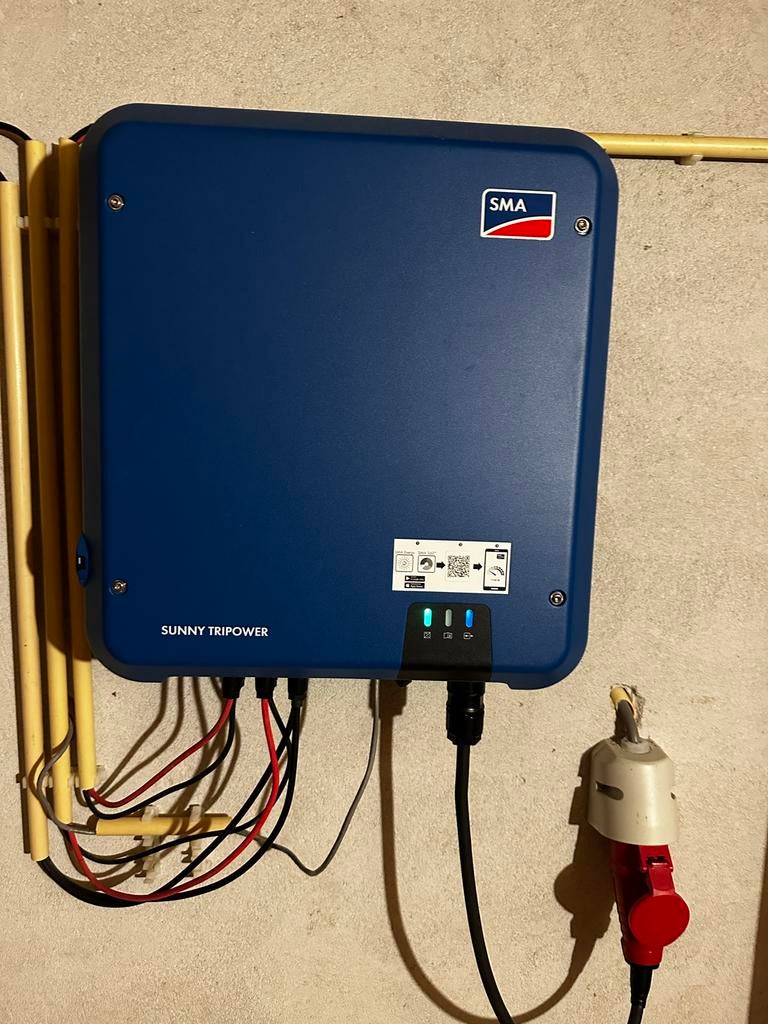 SMA Omvormer 11.30 kWh - 4 jaar oud, nog garantie, Doe-het-zelf en Verbouw, Zonnepanelen en Toebehoren, Ophalen, Zo goed als nieuw