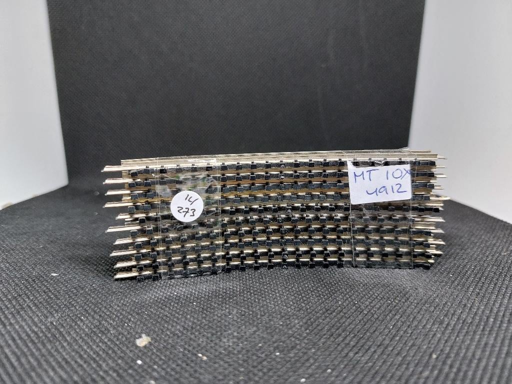 Minitrix 4912 - 10 x gebogen rail R1 / 30 graden (14273), Gebruikt, Gelijkstroom, Trix, Rails