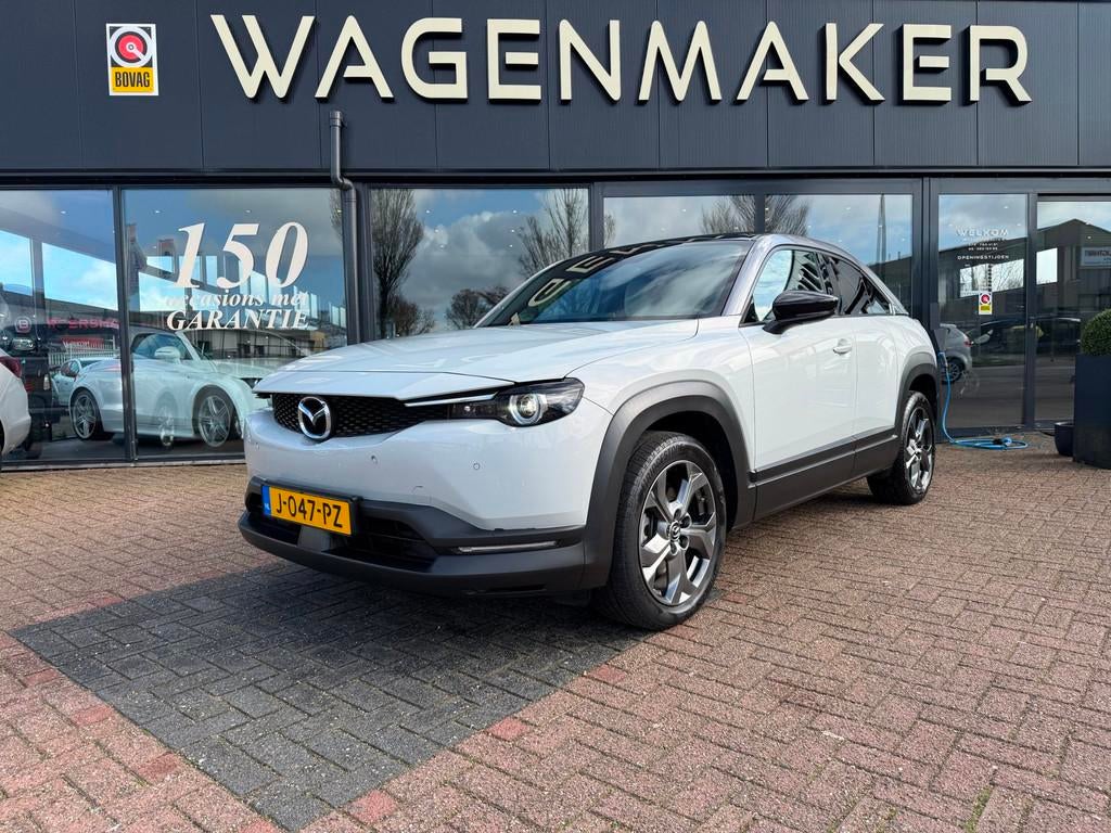 Mazda MX-30 E-SkyActiv 145 First Edition 36 kWh CAM|SOH 91%, Auto's, Mazda, Gebruikt, 35 kWh, Leder en Stof, Wit