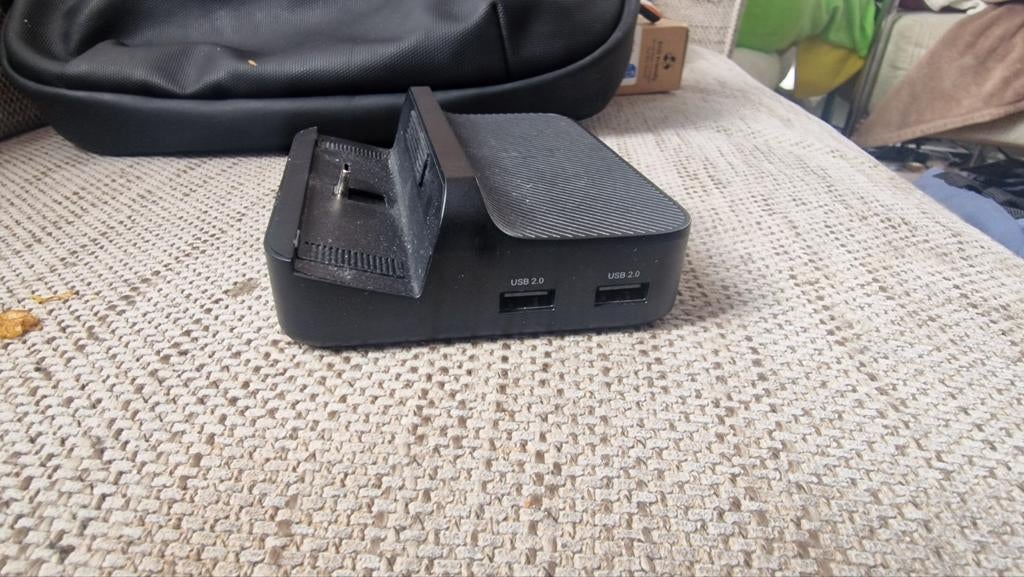 Retroid Pocket Dock - Oplaadstation en Hub, Ophalen of Verzenden, Zo goed als nieuw
