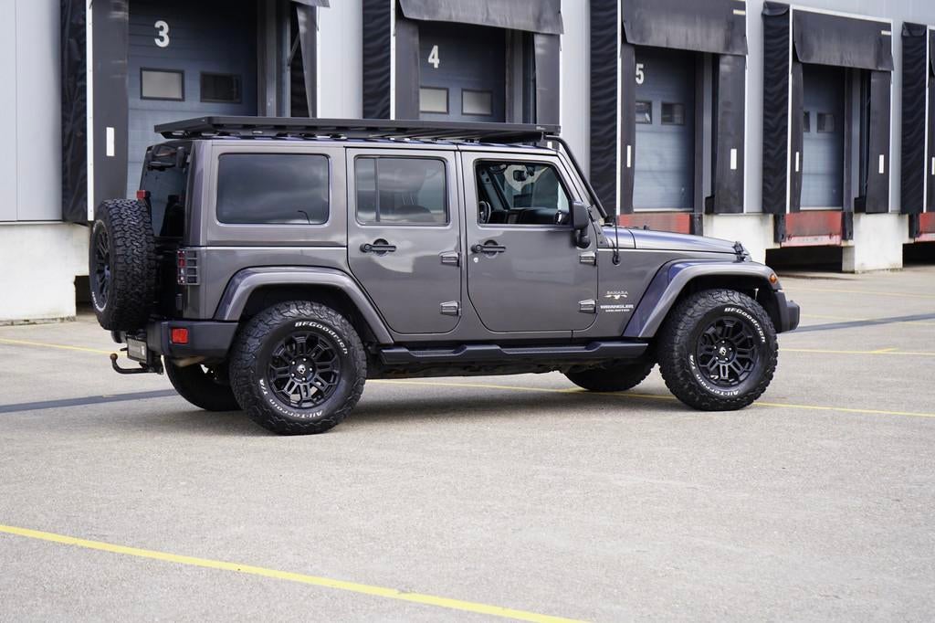 Jeep Wrangler Unlimited 2.8 CRD Sahara HARDTOP - SOFTTOP - N, Auto's, Automaat, Lichtsensor, Gebruikt, Zwart