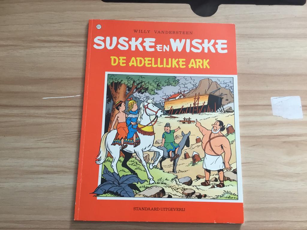 Suske en wiske de adellijke ark, Eén stripboek, Ophalen of Verzenden, Zo goed als nieuw
