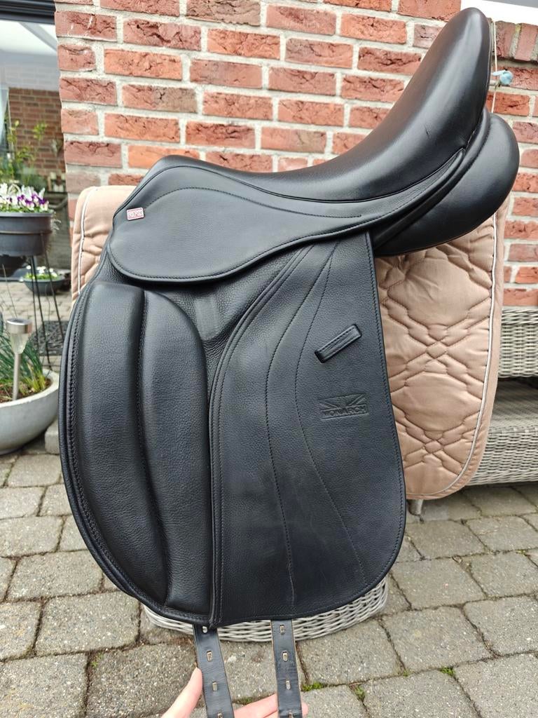 GFS Monarch Cob 17,5 dressuurzadel ZGAN, Ophalen of Verzenden, Zo goed als nieuw, Dressuur