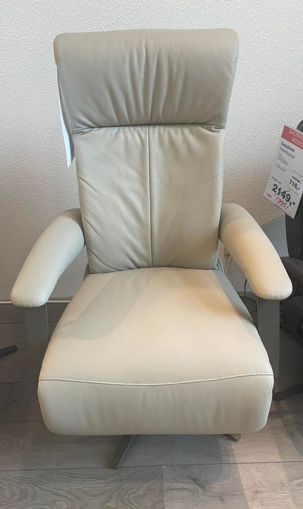 Remito 343 relaxfauteuil, Ophalen, Leer, 50 tot 75 cm