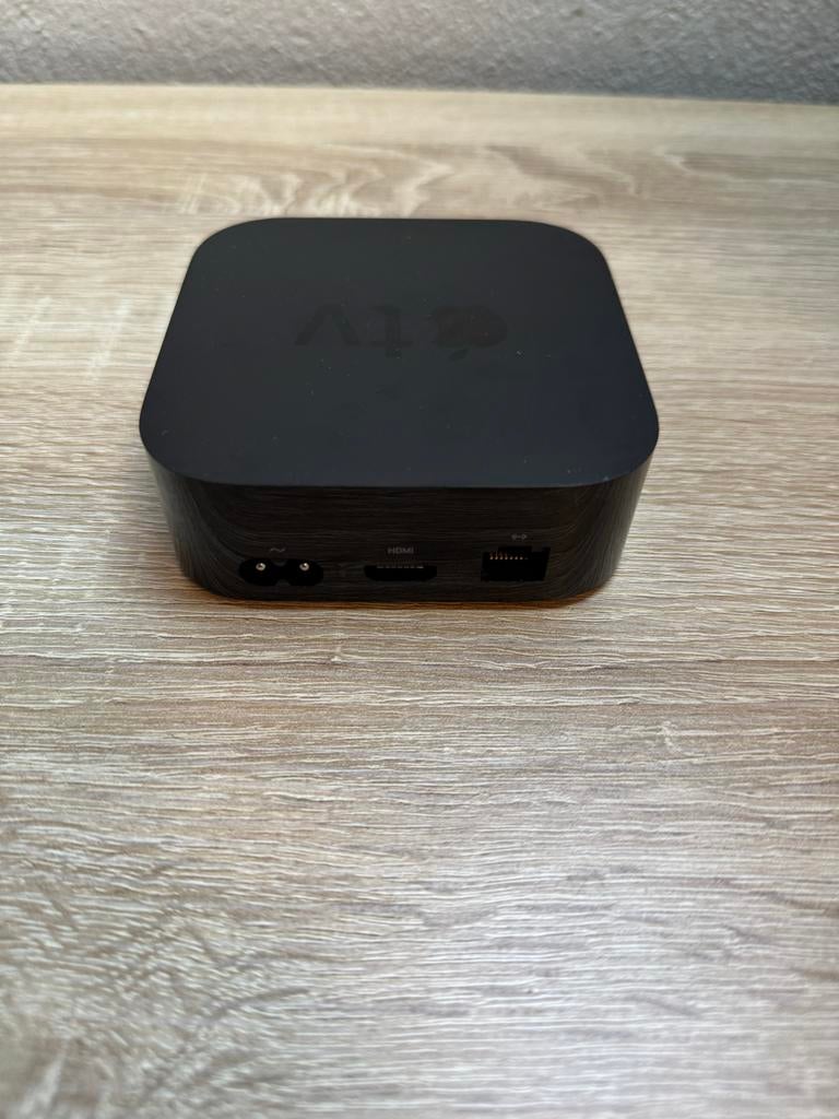 Apple TV 4K 1e generatie (zonder afstandsbediening), Ophalen of Verzenden, Gebruikt, HDMI, Minder dan 500 GB