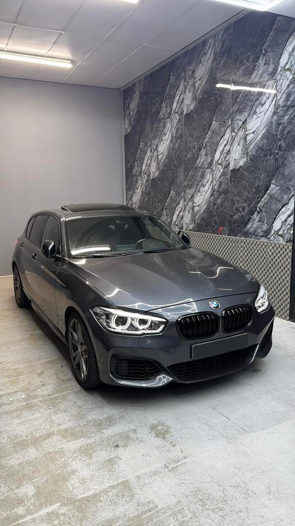 BMW M140i xDrive Dak|H&K|Memory|Leer|Radar| B58 Origineel NL, Parkeerassistent, Euro 6, Leder, Handgeschakeld
