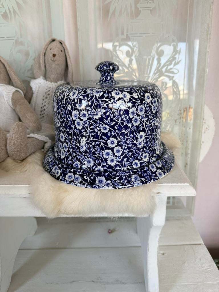 Burleigh Calico kaas stolp blue izgst, Huis en Inrichting, Keuken | Servies, Zo goed als nieuw, Schaal of Schalen, Blond Amsterdam