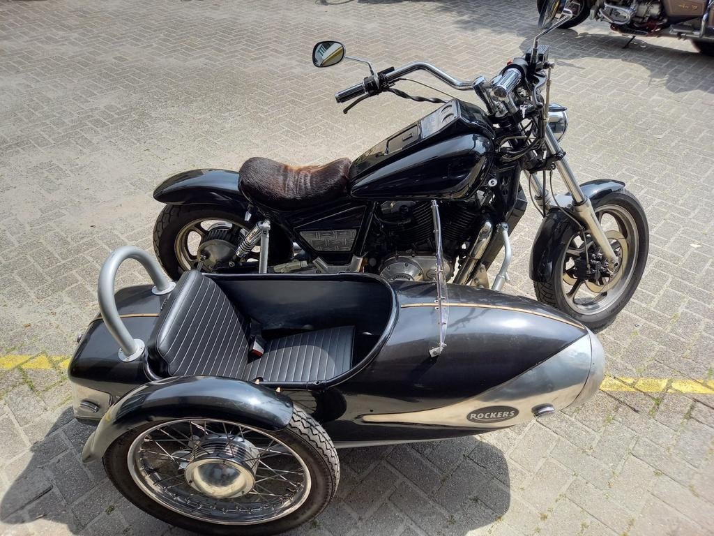 Honda Shadow VT1100 bobber met Rockers zijspan, afkoppelbaar, Motoren, Cardan-aandrijving, 2 cilinders, Gebruikt, Particulier