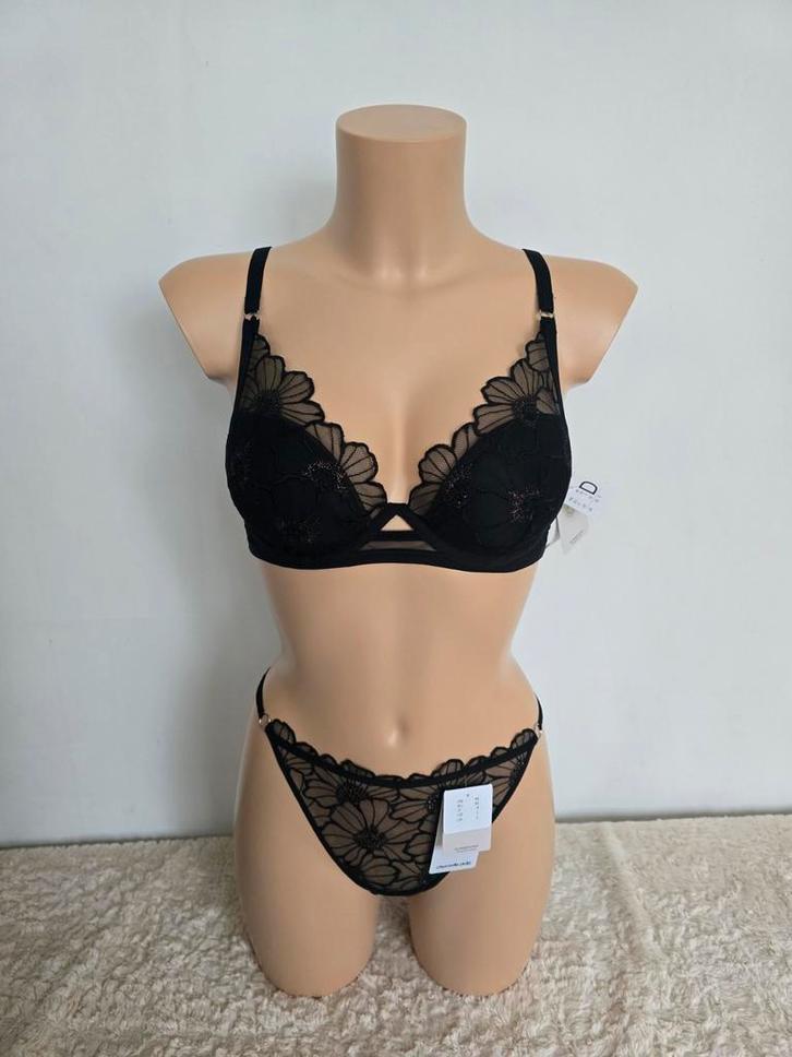 Chantelle bh 85d 80e 65f 70f 75f 80f 85f 70g 75g 80g 70h 75h, ., Zwart, Ophalen of Verzenden, BH
