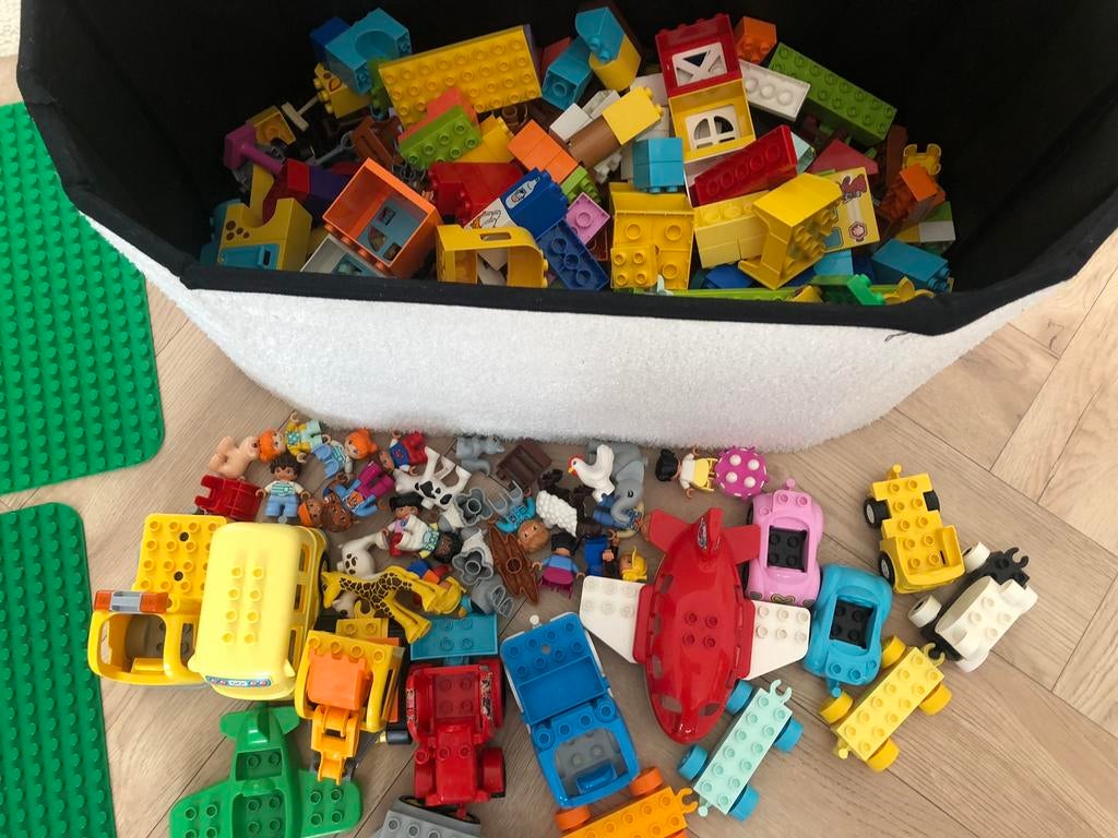 Grote uitgebreide Duplo set + 3 bouwplaten, Kinderen en Baby's, Speelgoed | Duplo en Lego, Ophalen, Zo goed als nieuw, Duplo