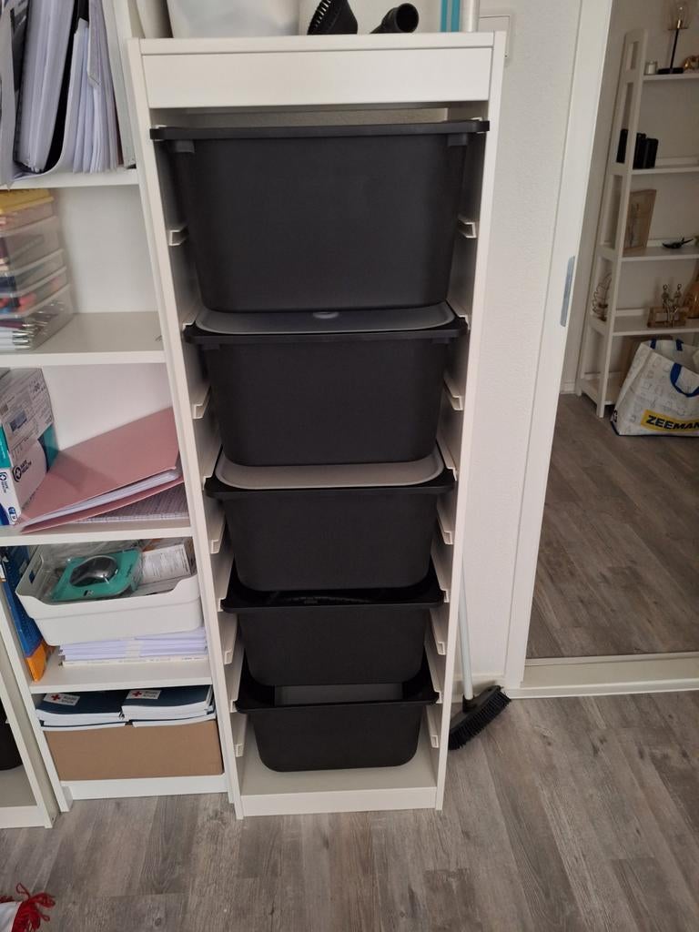 2x trofast kast inclusief bakken en deksels., Ophalen, Zo goed als nieuw