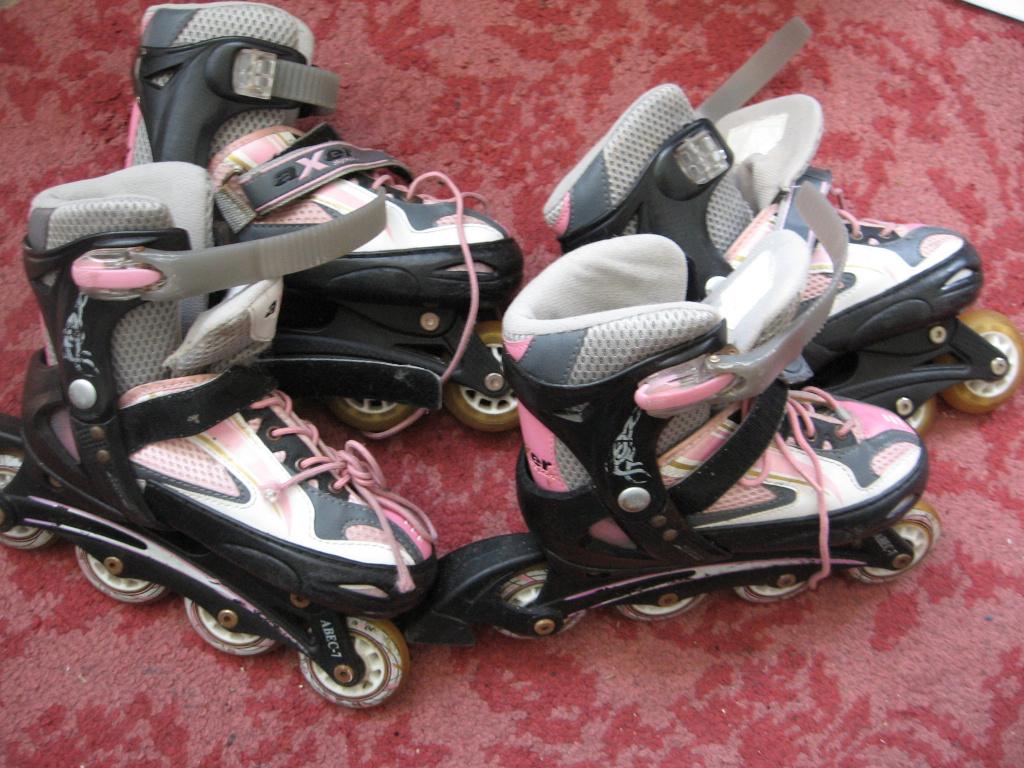 Axer sport ABEC-7 skeelers/skates (2 paar / 2 pairs), Ophalen, Gebruikt, Kinderen