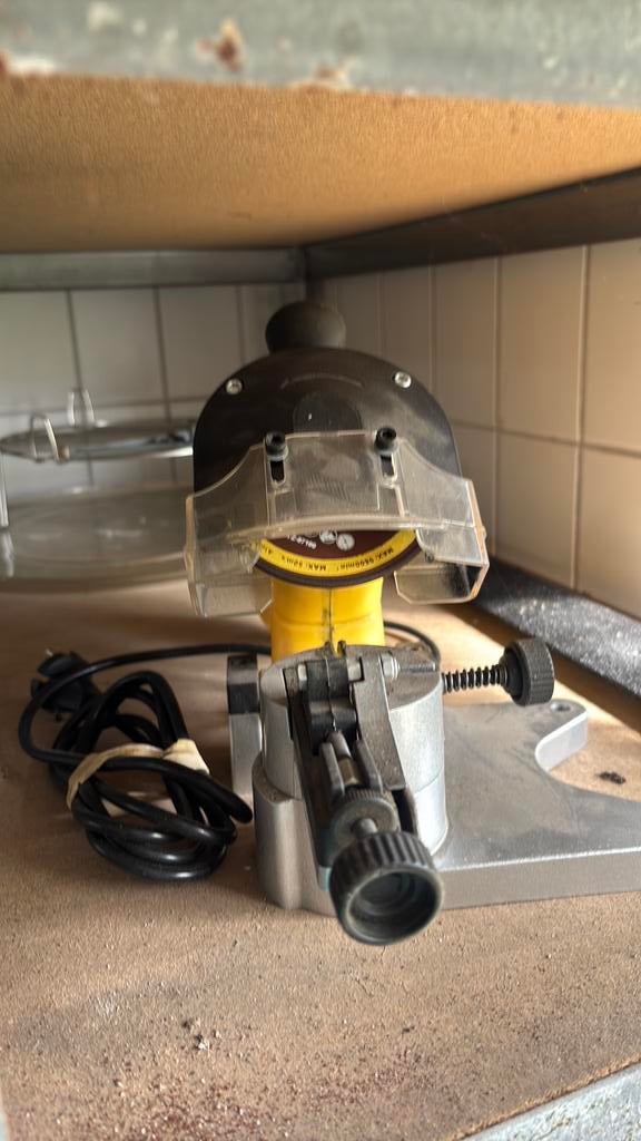Kettingzaag slijper, Ophalen of Verzenden, Zo goed als nieuw, Benzine, Tuinfrees