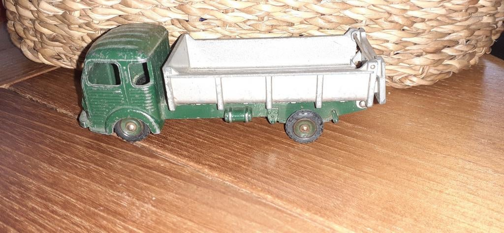 Simca Cargo van Dinky Toys, Ophalen of Verzenden, Gebruikt, Auto