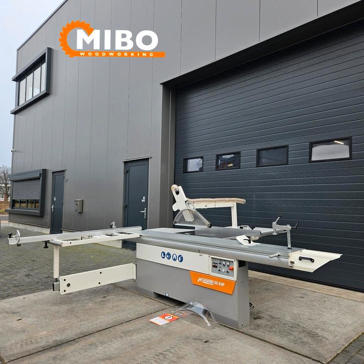 SCM Casadei formaatzaag 3200mm elektrisch ** topstaat, Doe-het-zelf en Verbouw, Gereedschap | Zaagmachines, Zo goed als nieuw