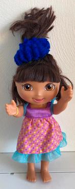 Dora de Ontdekker pop met jurkje en haarband, Kinderen en Baby's, Speelgoed | Poppen, Ophalen, Gebruikt, Overige typen