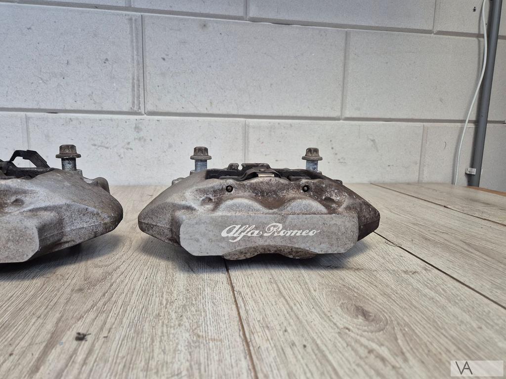 Remklauw set Brembo Alfa Romeo 159 / Brera / Giulietta €200, Gebruikt, -, -, Ophalen of Verzenden