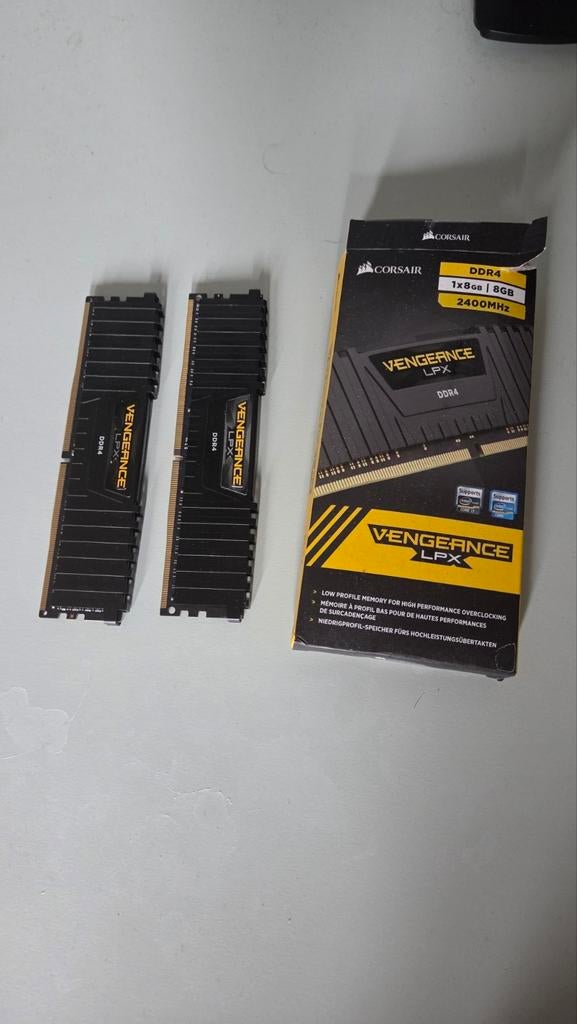Corsair Vengeance LPX 16GB (2x8GB) DDR4 RAM 2400MHz, Computers en Software, RAM geheugen, DDR4, 8 GB, Ophalen of Verzenden, Zo goed als nieuw