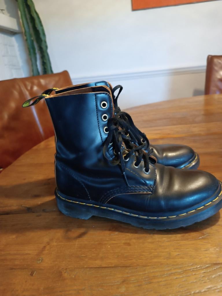 Te koop : Dr.Martens, Ophalen of Verzenden, Zo goed als nieuw, Zwart