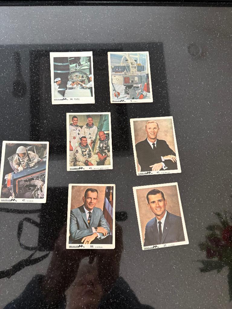 Astronauten plaatjes -Monty fabrieken  (wrs. 1965) - 7x, Ophalen of Verzenden, Gebruikt, Meerdere plaatjes