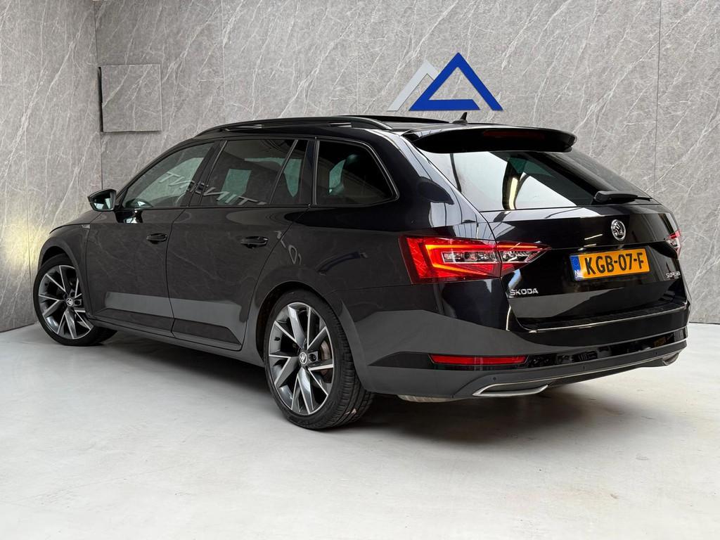 Skoda Superb Combi 2.0 TSI 4x4 220 PK / Dealer Onderh / Vol, Auto's, Automaat, Gebruikt, 4 cilinders, Leder en Stof