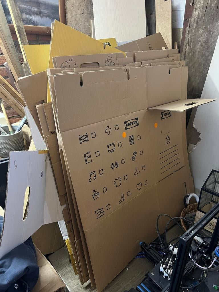 Verhuisdozen: 10x IKEA 30KG, 3x All Safe 50KG, Doe-het-zelf en Verbouw, Kratten en Dozen, Ophalen, 40 tot 60 cm, Opvouwbaar, 50 tot 75 cm