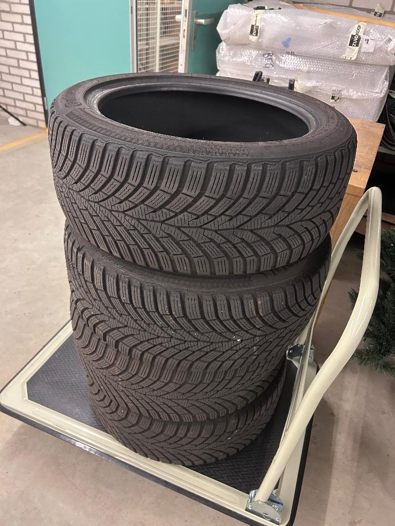 4x Continental Winterbanden (Seat Ibiza), Ophalen, Nieuw, Seat