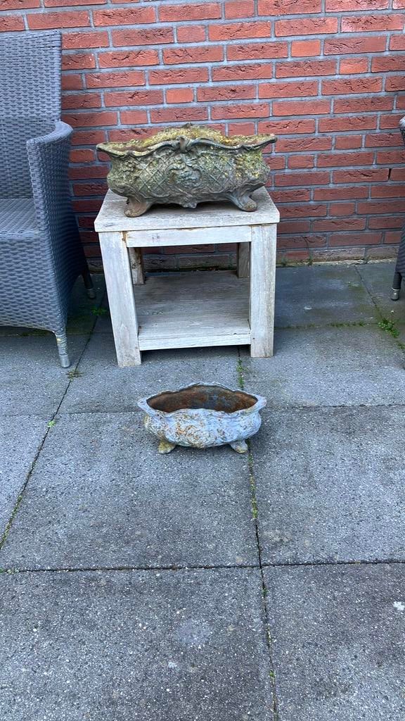 Grote en kleine antieke jardinière gietijzer bloembak, Ophalen, Gebruikt, Minder dan 30 cm, Rond