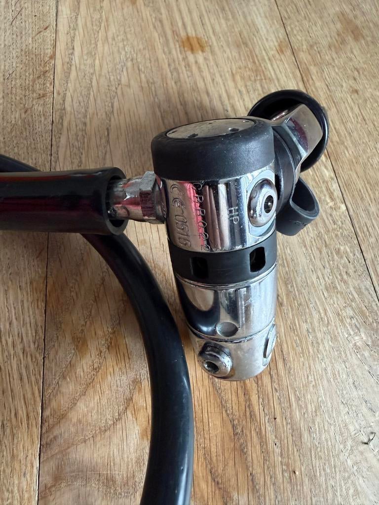 Atomic Aquatics 1e trap met manometer, Watersport en Boten, Duiken, Ophalen of Verzenden, Gebruikt, Overige typen