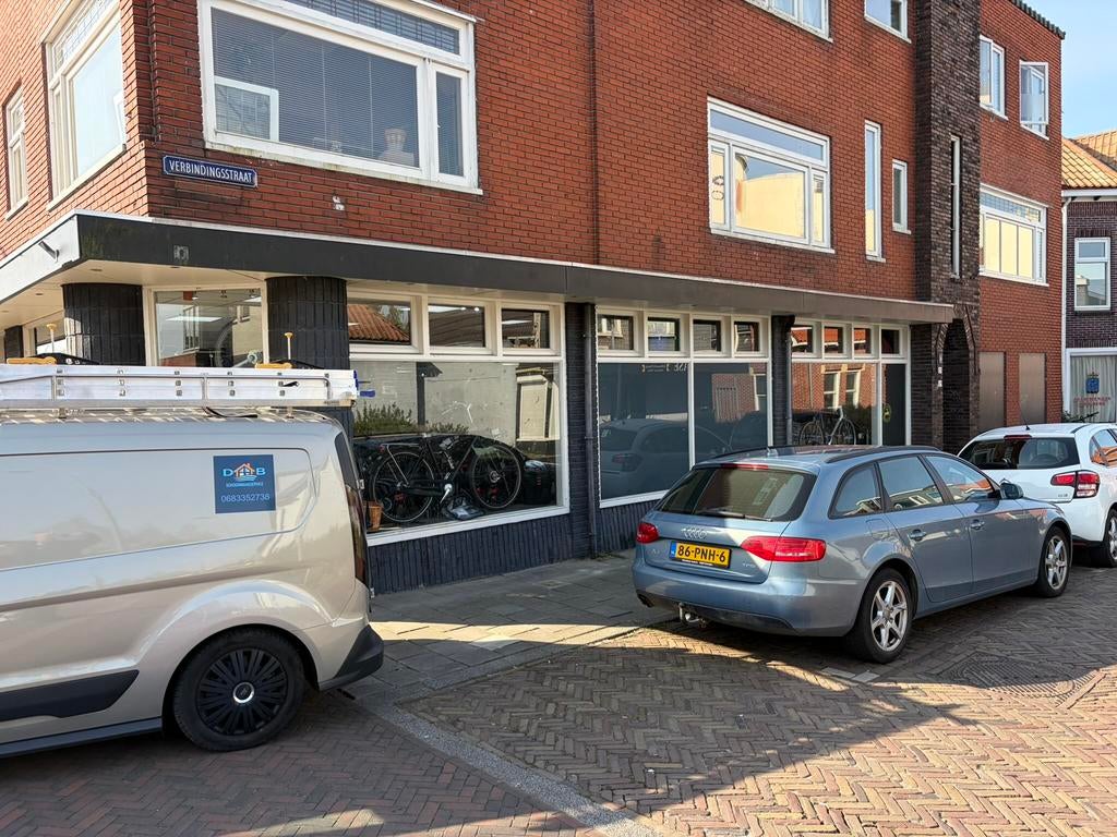 Zoekt u een betrouwbare glazenwasser, HBO, Vanaf 10 jaar, Vast contract