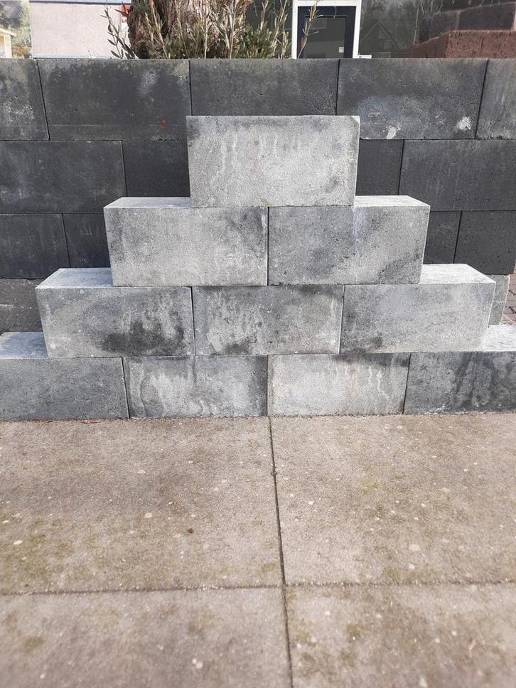 Wallblock new 15x15x30 smook, Tuin en Terras, Bielzen en Borders, Nieuw, Minder dan 25 cm, Minder dan 100 cm, Ophalen