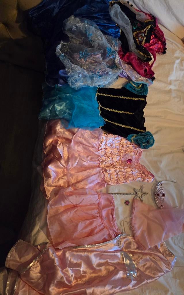 Verkleedkleren voor kinderen (3-6/8 jaar), Kinderen en Baby's, Carnavalskleding en Verkleedspullen, Ophalen of Verzenden, Gebruikt