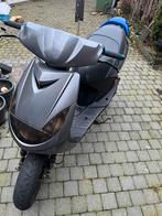 Peugeot vivacity 50cc, Fietsen en Brommers, Ophalen, Tweetakt, Maximaal 45 km/u, Zo goed als nieuw
